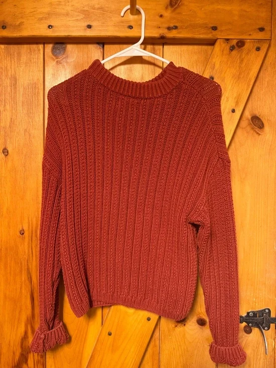 Universal Thread Rust-Red Ribbed Knit Pullover - Picture 2 of 3